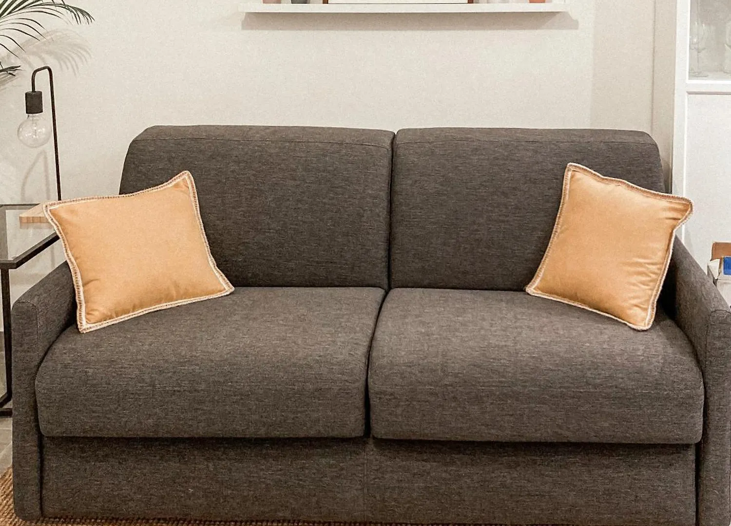 Xenia Apartments - Fashion Week Studio Near Navigli Milano 0*,  Italia