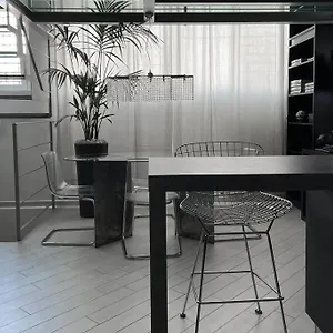  Appartamento Nolo - Chic Retreat